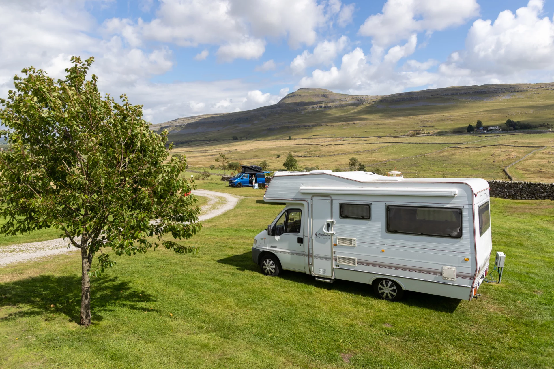 AI5I8804 Falls Park - Ingleton Camping, Motorhome and Campervan Site